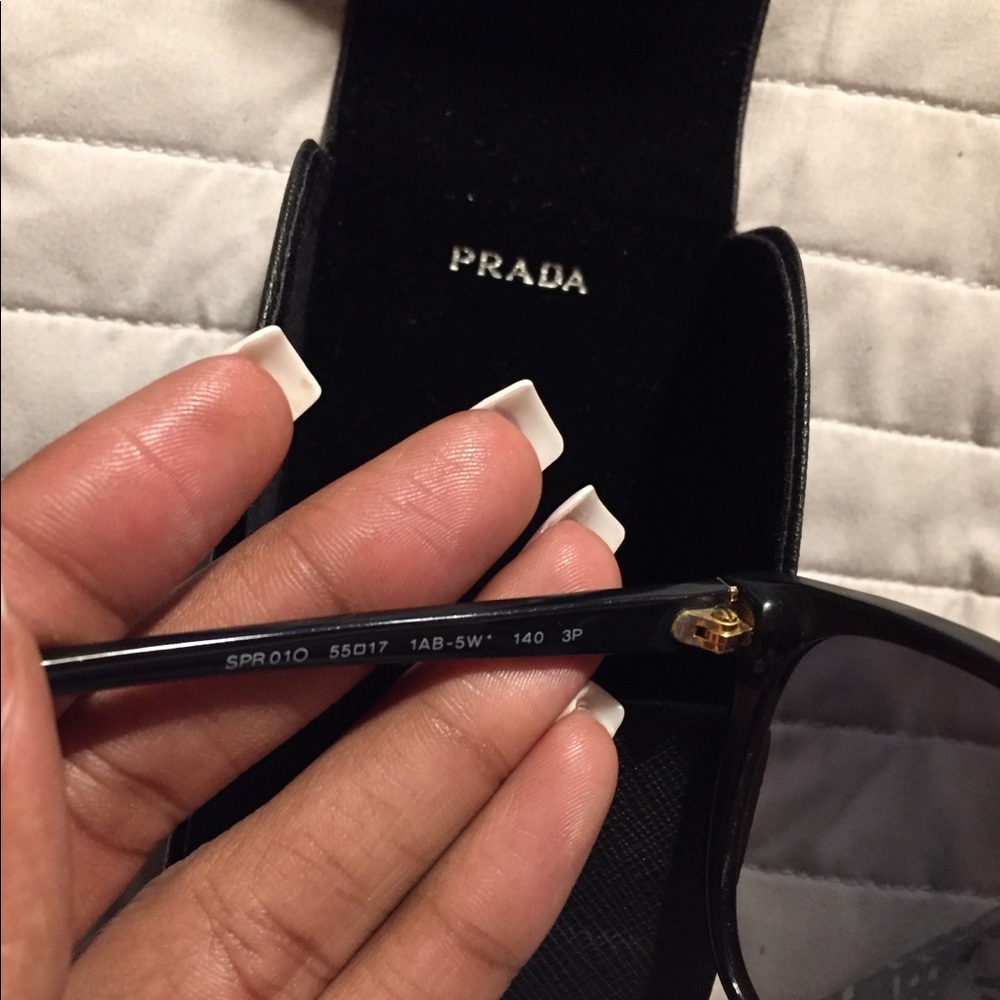 Women Prada Shades - Picture 4 of 5